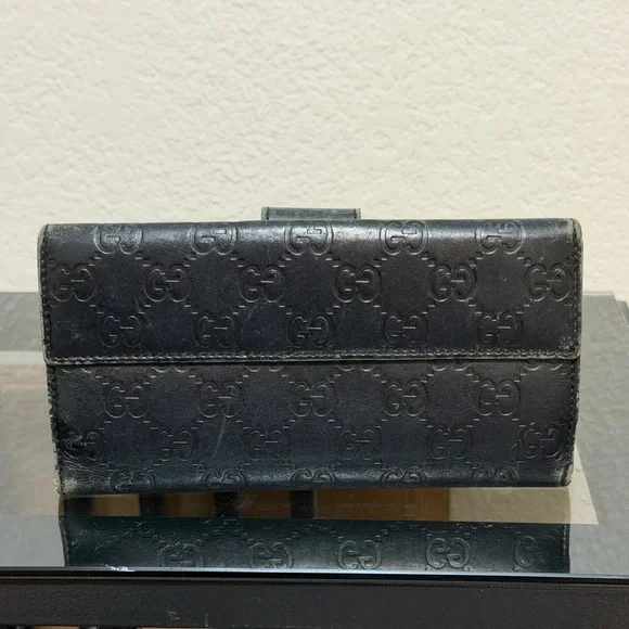 Gucci Black Embossed Leather Wallet - Picture 2 of 7